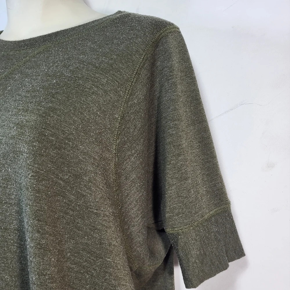 Freeloader Green T-Shirt Sweater - Picture 3 of 6